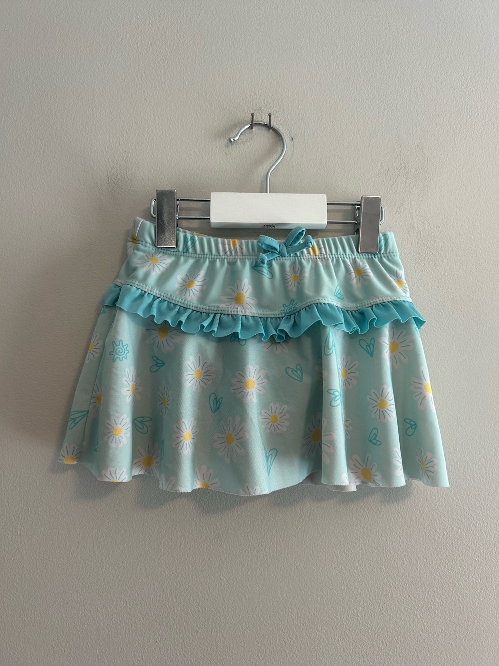 UV skins 4t Light Blue Daisy Ruffle swim Skort